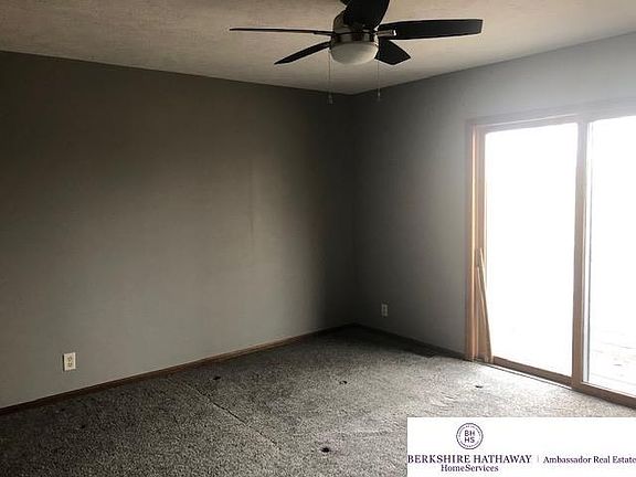 5th image of 19911 Robinhood Ln