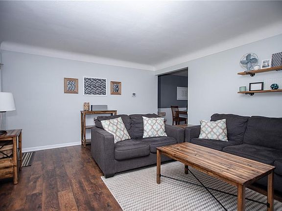 3rd image of 20781 Collier Dr