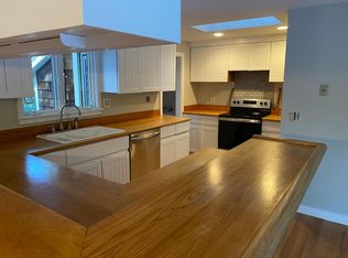 124 Union Bridge Rd, Duxbury, MA 02332