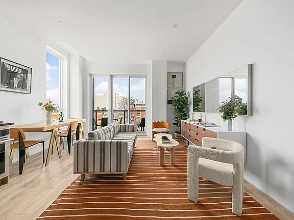 3rd image of 136 14th St APT 4A