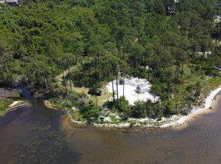 1500 Fuller Dr, Gulf Breeze, FL 32563