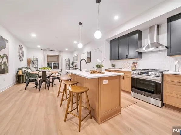 204 Encampment, Montville Township, NJ 07082