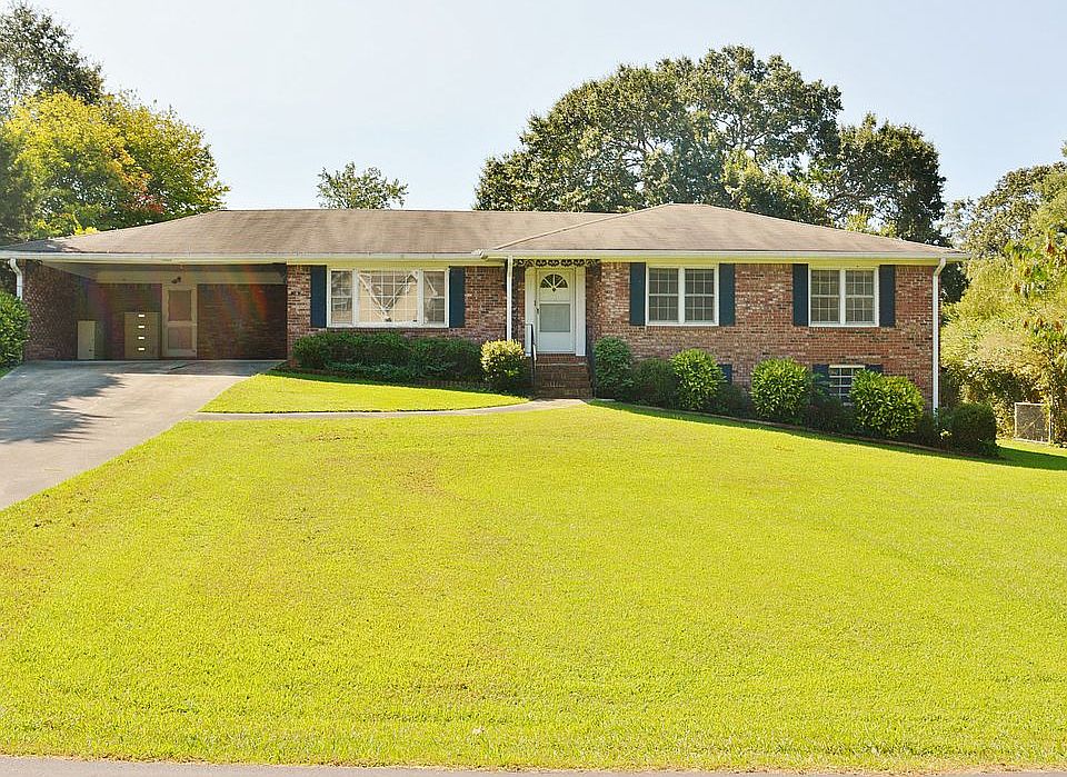 1st image of 2842 Crabapple Ln