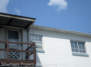 5 3rd St APT 1, Belpre, OH 45714