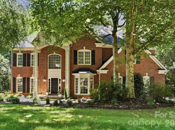 12529 Preservation Pointe Dr, Charlotte, NC 28216