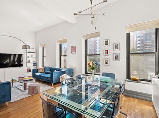 422 W 20th St APT 5H, New York, NY 10011