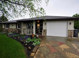 210 N Saint John Rd, Albany, IN 47320