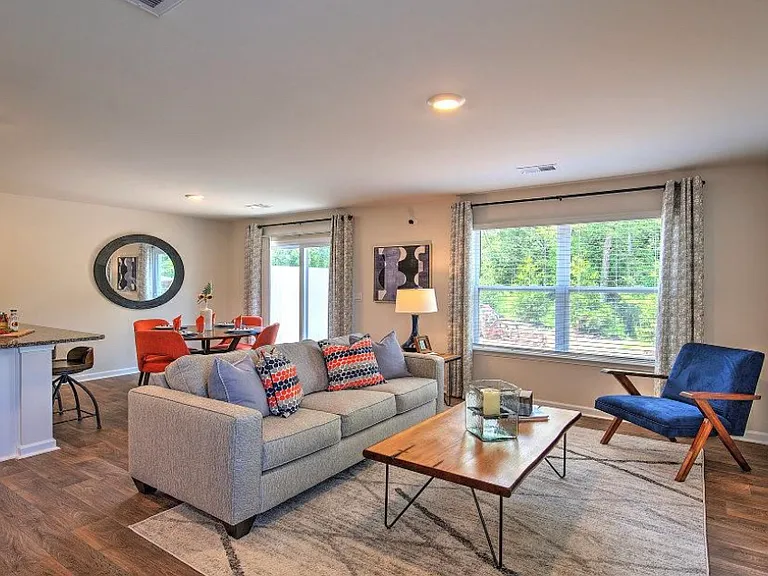 507 Oakmont Valley Trl — Photo 2