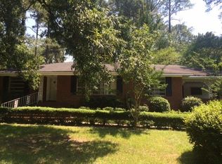 6116 Lakeshore Dr, Columbia, SC 29206