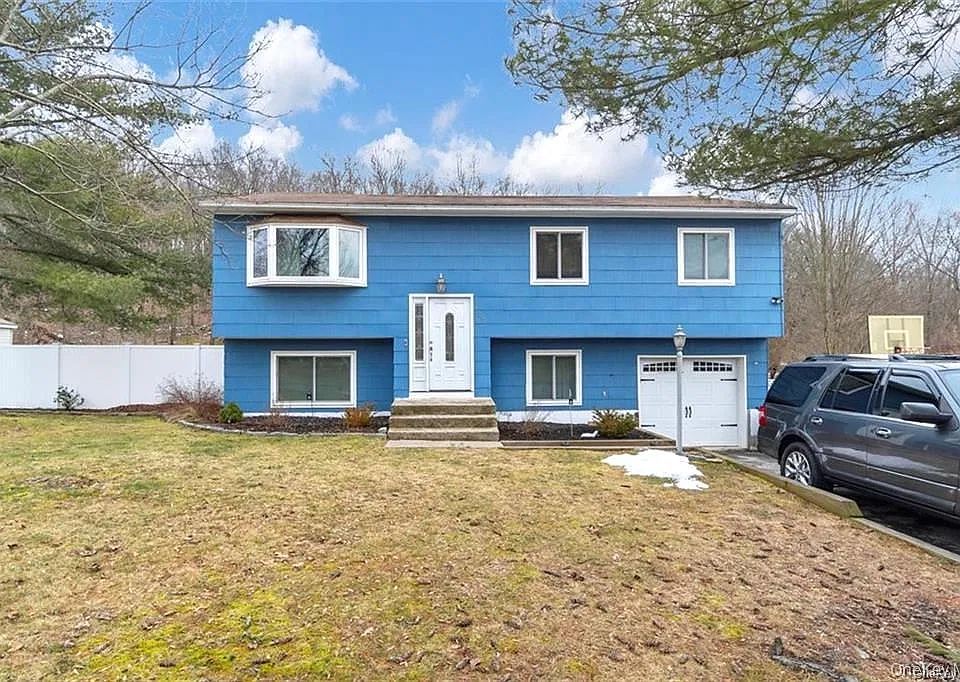 20 Capital Dr
