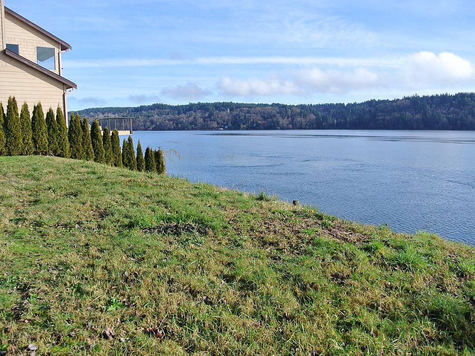 1st image of 13229 SE Shoreline Dr