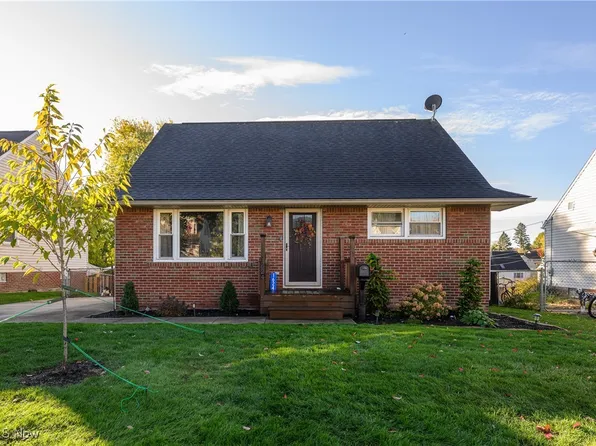 1624 34th St NE, Canton, OH 44714