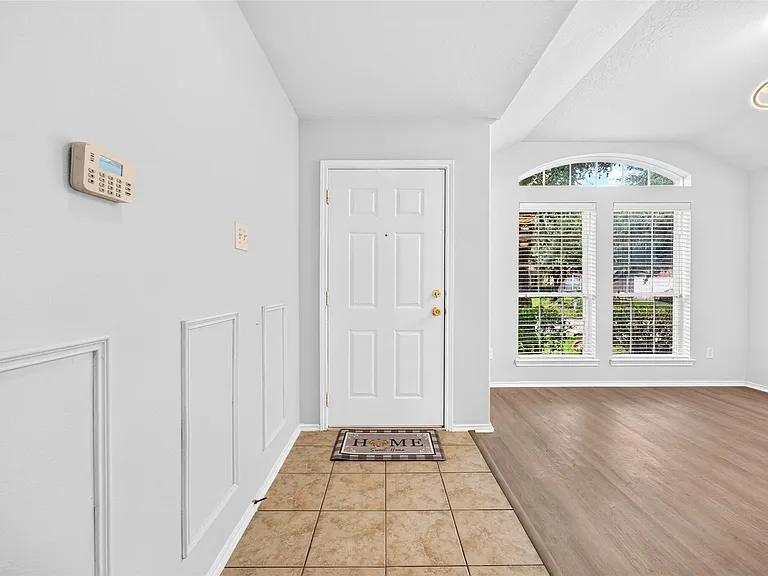 7219 Avocet Ln — Photo 4