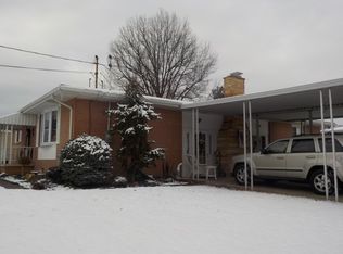 1806 Rockland Ave, Belpre, OH 45714