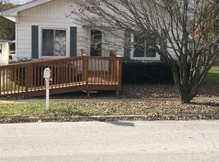 438 S Stratton St, Sullivan, IN 47882