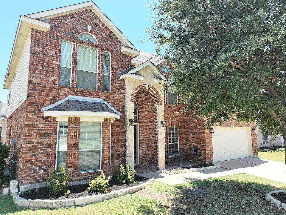 1st image of 209 Autumnwood Dr