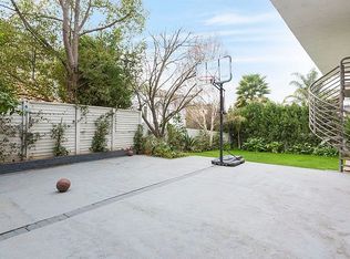 3500 Coldwater Canyon Ave, Studio City, CA 91604