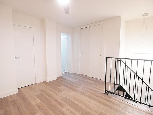 4th image of 359 E 62nd St APT 2B
