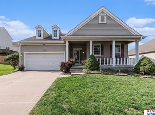 16326 Ohio St, Omaha, NE 68116