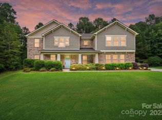 110 Saint Sophia Ct, Mooresville, NC 28117