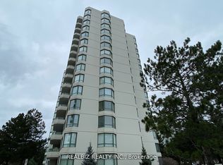 110 Promenade Cir #908, Vaughan, ON L4J7W8