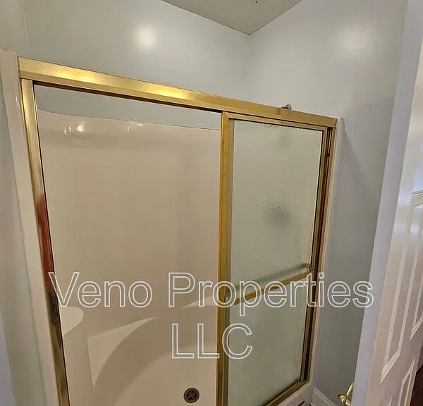 5 Brighton Ct — Photo 18