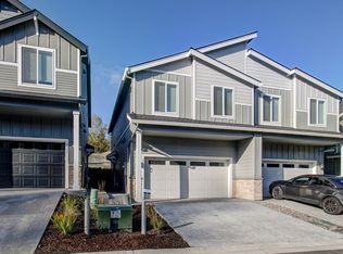 2351 S Brookside Pl, Ridgefield, WA 98642