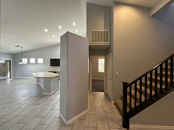 4th image of 6325 Heather Creek Pl