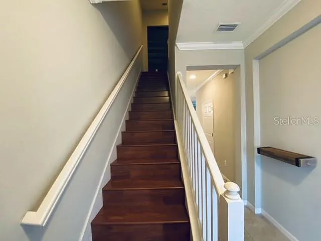 3 bed, 2.5 bath, 1420 sqft, $2,650 — Photo 3