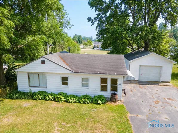 309 E South St, Wayne, OH 43466