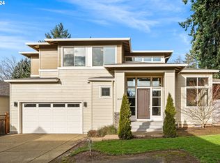 2637 Tilia Ln, Portland, OR