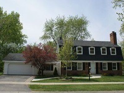 825 Royal Street George Dr, Naperville, IL, 60563