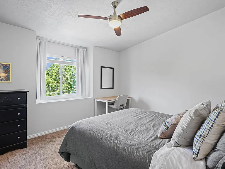140 Bamberger Rd — Photo 15