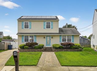 8 Macdermott Pl, Brigantine, NJ 08203