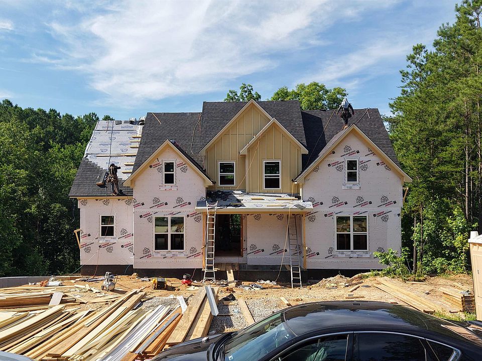 1st image of 3017 Long Branch Dr