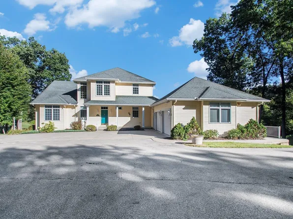 52610 County Road 39, Middlebury, IN 46540