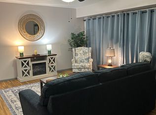 2009 Lynwood Dr, Farmington, NM 87401