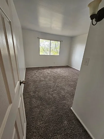 7 Evergreen Dr — Photo 17