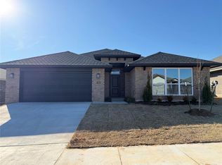 1105 Redwood Creek Dr, Yukon, OK 73099