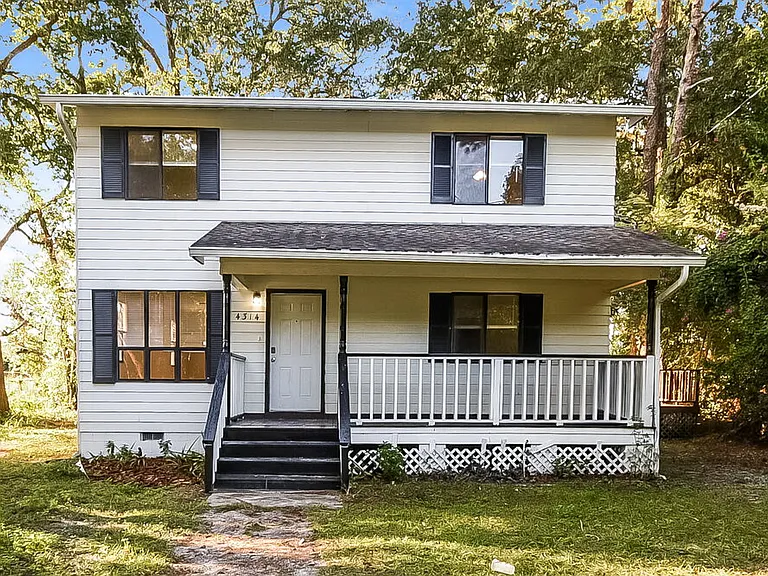 4314 Pine Hill Cir — Photo 1