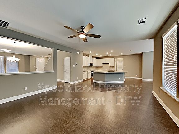 4th image of 8905 Bison Creek Dr