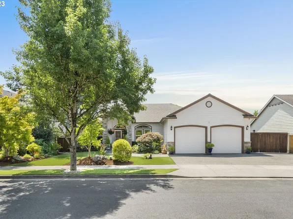 16814 SE Johnston Dr, Portland, OR 97236