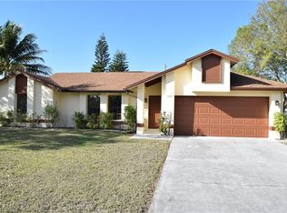 1629 SE 6th Ln, Cape Coral, FL 33990