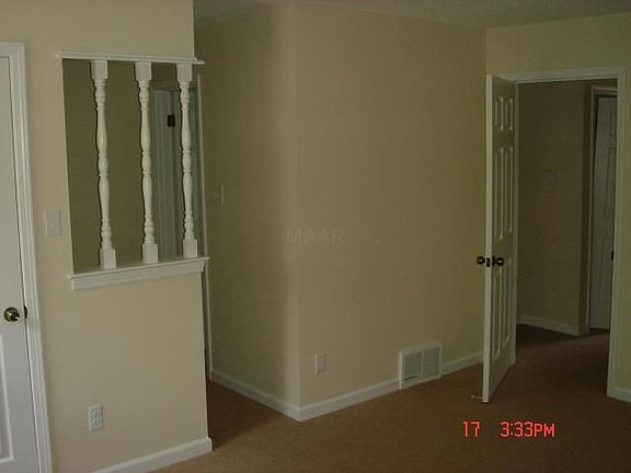 4th image of 6511 Castle Creek Ln