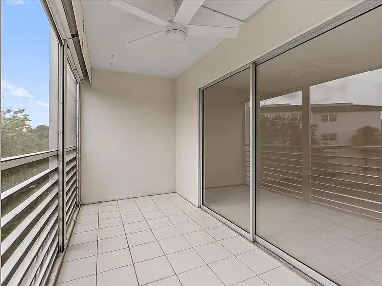 1801 Eleuthera Point #J3 — Photo 35