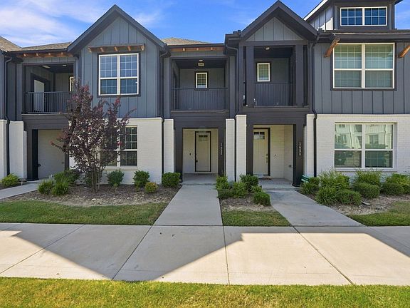 3rd image of 1652 Jessica Dr