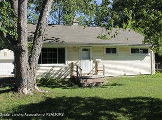 2030 Pleasant View Ave, Lansing, MI 48910