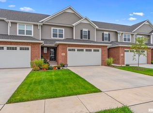 3917 Orchard Dr, Bettendorf, IA