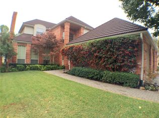 1800 Crockett Cir, Irving, TX 75038