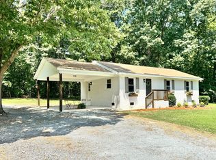 617 Rock Hill Church Rd, Matthews, NC 28104